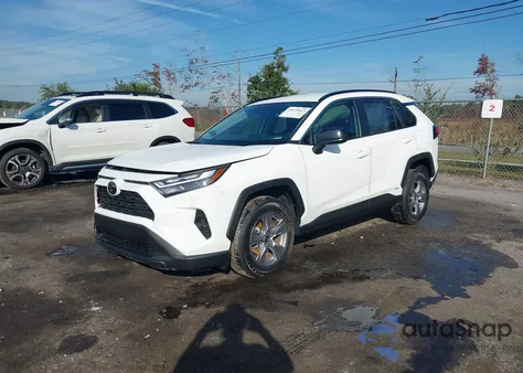 2025 Toyota Rav4 Hybrid Le z USA, uszkodzony, nr VIN JTMLWRFV0SD310132